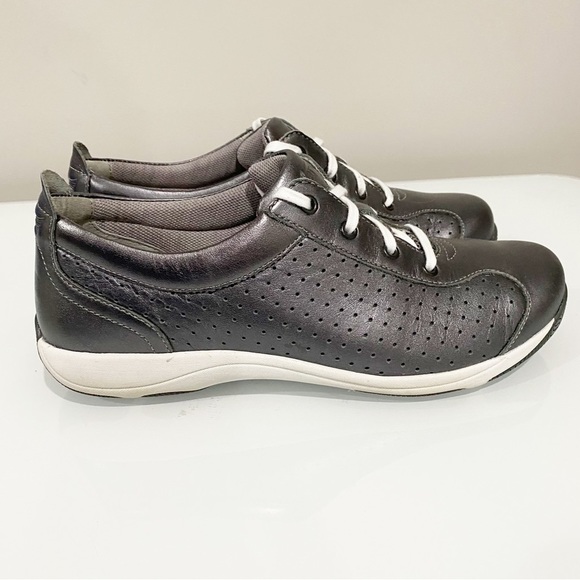 DANSKO Women’s Hillary Leather Sneaker Silver Pewter Comfort Shoe Size 40 - Picture 3 of 14
